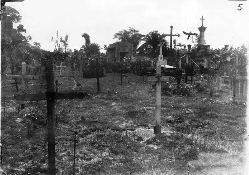 Foto 32: Cemitério público : Sena Madureira, AC