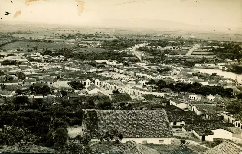 Foto 9: Vista aérea da cidade : Palmeira dos Índios, AL