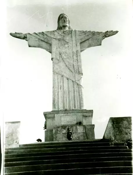 Foto 1: Monumento do Cristo Redentor : Pão de Açúcar, AL