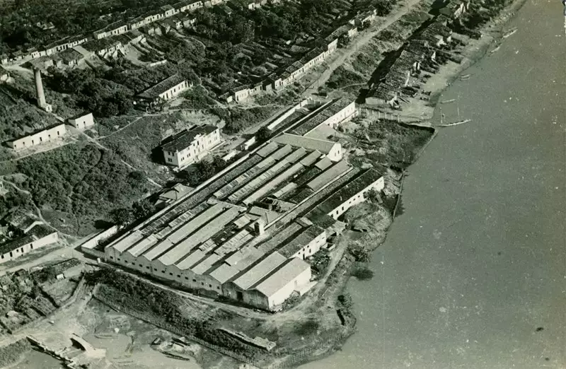 Foto 17: Vista aérea da fábrica de tecidos penedense : Penedo (AL)