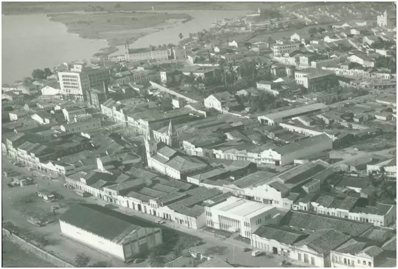 Foto 40: Vista aérea da cidade : Penedo, AL