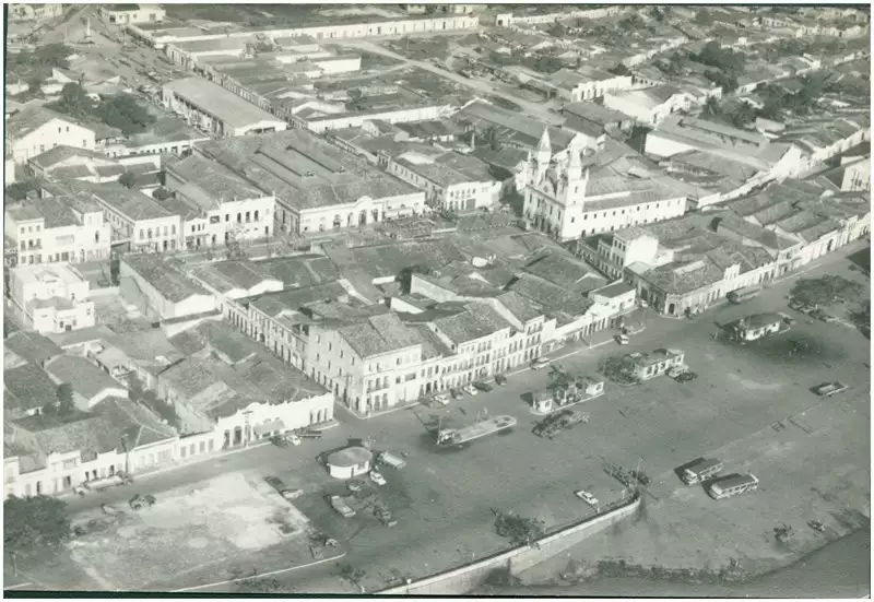 Foto 43: Vista aérea da cidade : Penedo, AL