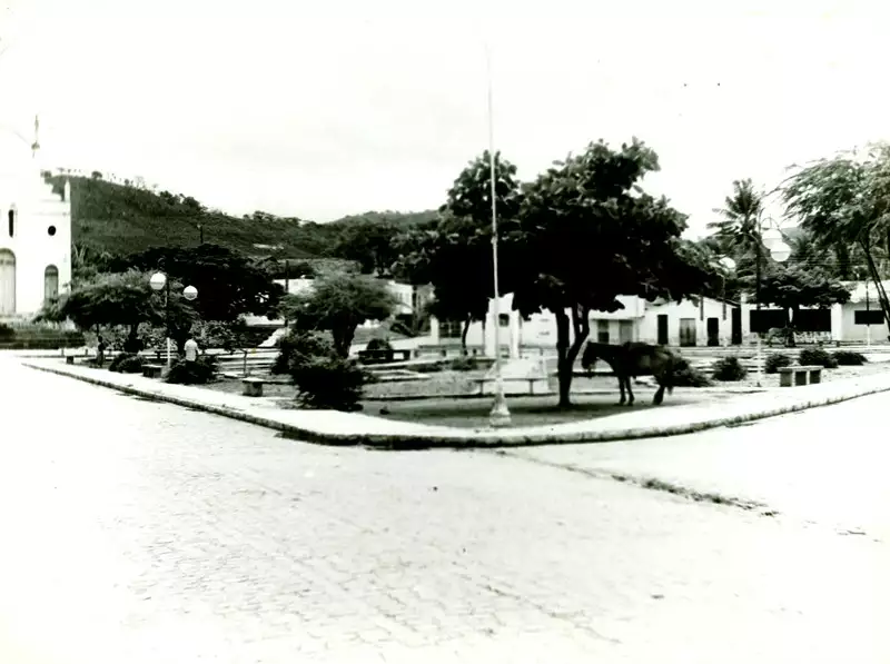 Foto 1: Praça Coronel Francisco Euclides : Tanque d'Arca, AL