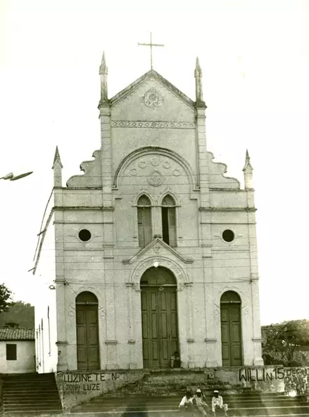 Foto 3: Igreja Nossa Senhora de Lourdes : Tanque d'Arca, AL