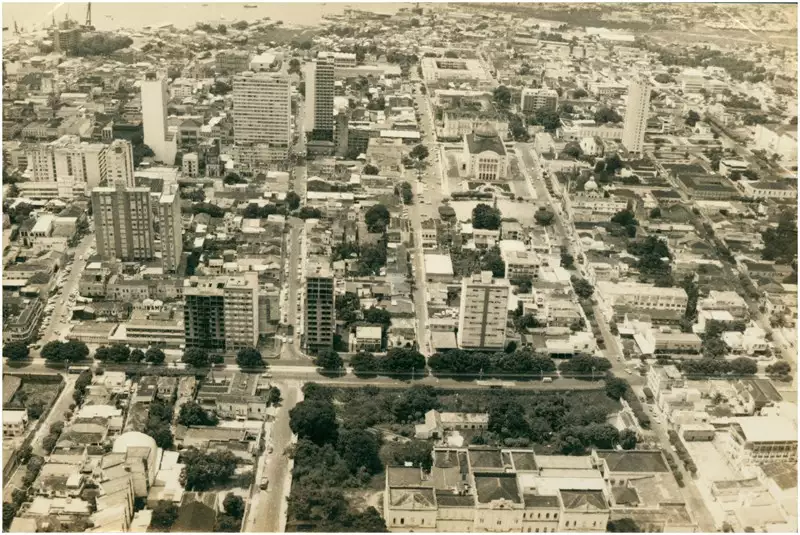Foto 77: Vista aérea da cidade : Manaus, AM
