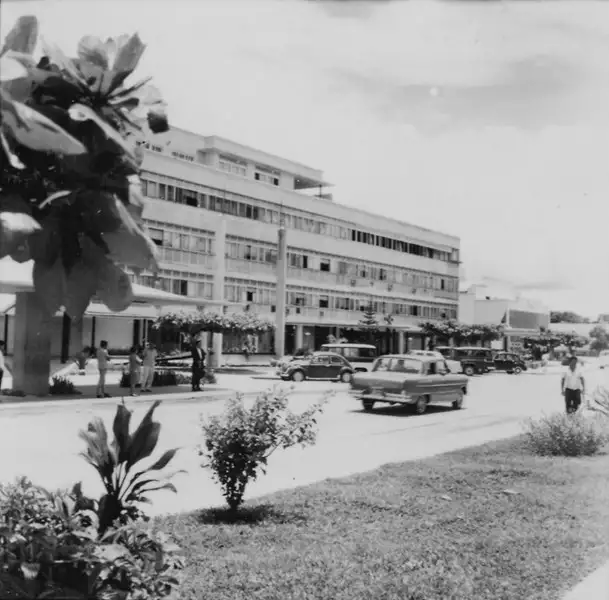 Foto 295: Palácio Rodoviário Estadual, residência do governador em Manaus (AM)