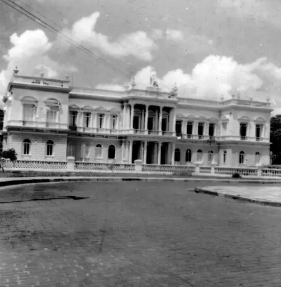 Foto 399: Palácio ocupado pela Secretaria de Justiça em Manaus (AM)