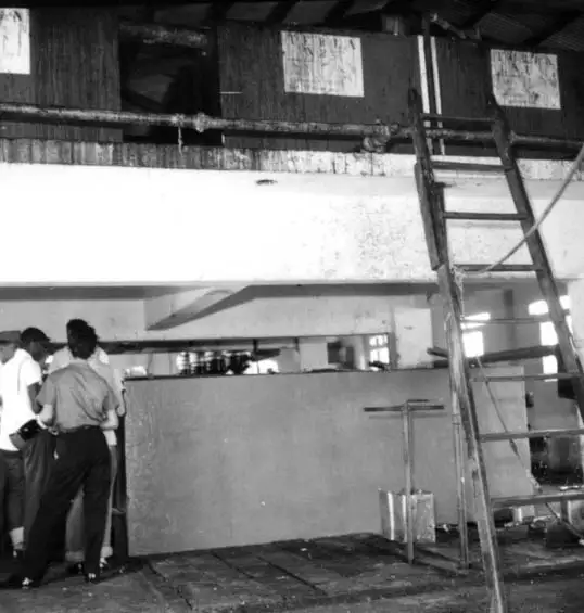 Foto 515: Interior de uma fábrica com preparação do látex em Manaus (AM)