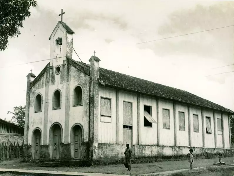 Foto 5: Igreja de São Tiago no distrito de Mazagão Velho : Mazagão, AP