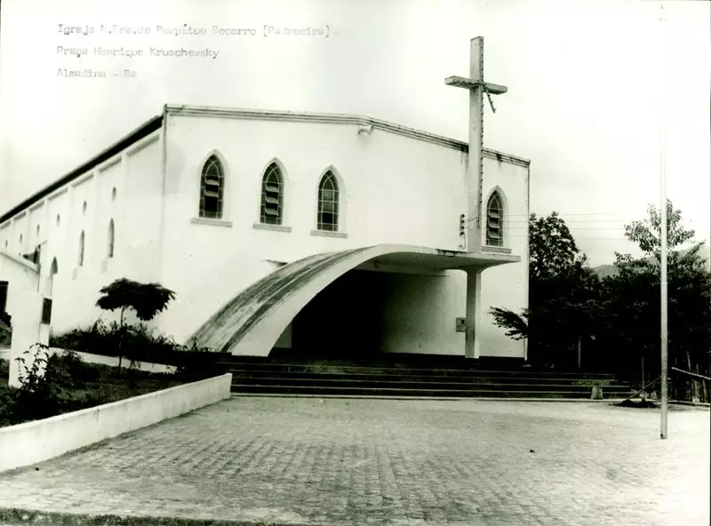 Foto 2: Igreja Nossa Senhora do Perpétuo Socorro : Almadina, BA