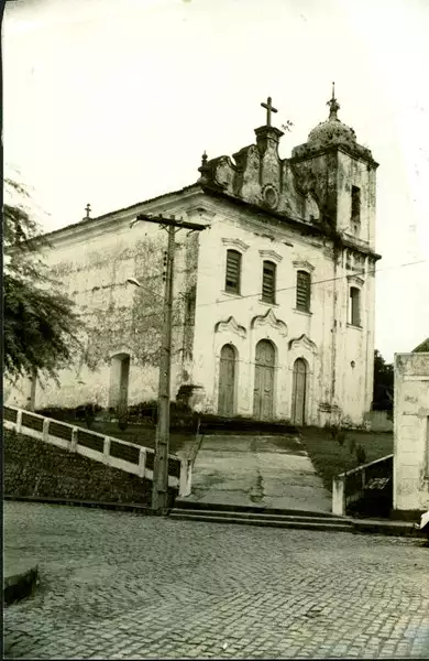 Foto 9: Igreja Matriz de Nossa Senhora Santana : Aratuípe, BA