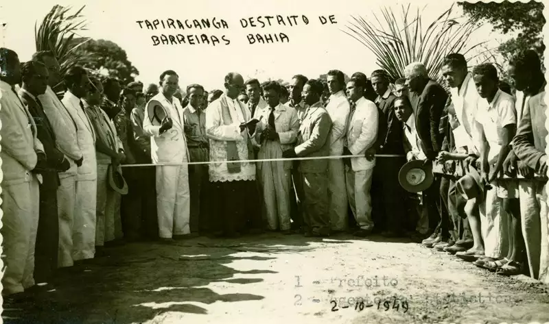 Foto 8: Inauguração da Ponte Intendente Coronel Caparrosa no distrito de Tapiracanga : Baianópolis, BA