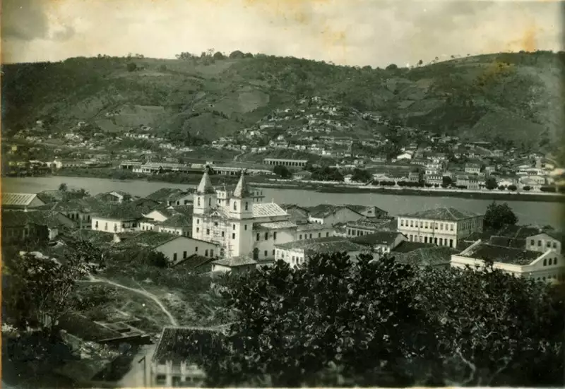 Foto 2: Vista parcial da cidade : Cachoeira, BA