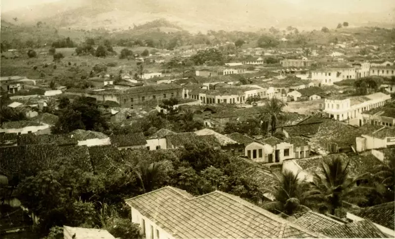Foto 15: Vista parcial da cidade : Coaraci, BA