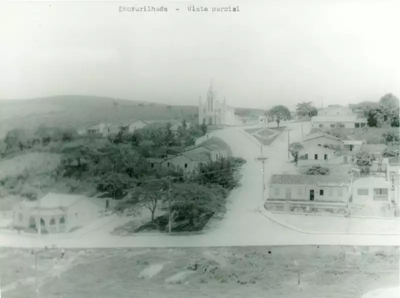 Foto 5: Vista panorâmica da cidade : Encruzilhada, BA
