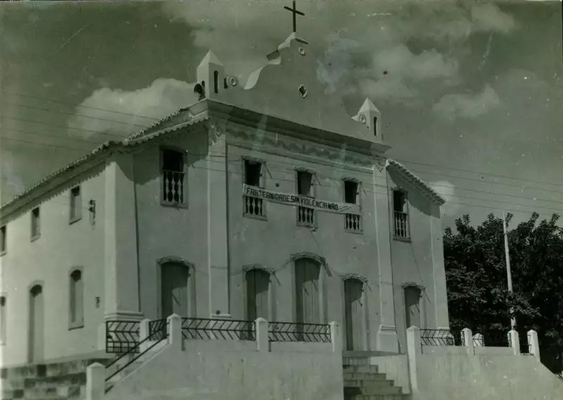 Foto 8: Igreja de São Sebastião : Ibiassucê, BA