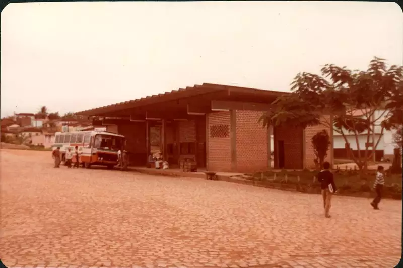 Foto 19: Estação rodoviária : Iguaí, BA