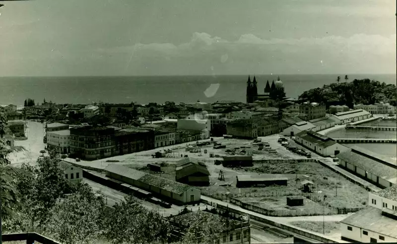 Foto 48: Vista [panorâmica da cidade : Porto de Ilhéus] : Ilhéus, BA