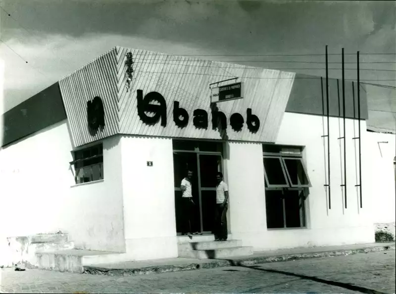 Foto 4: Banco BANEB : Iramaia, BA