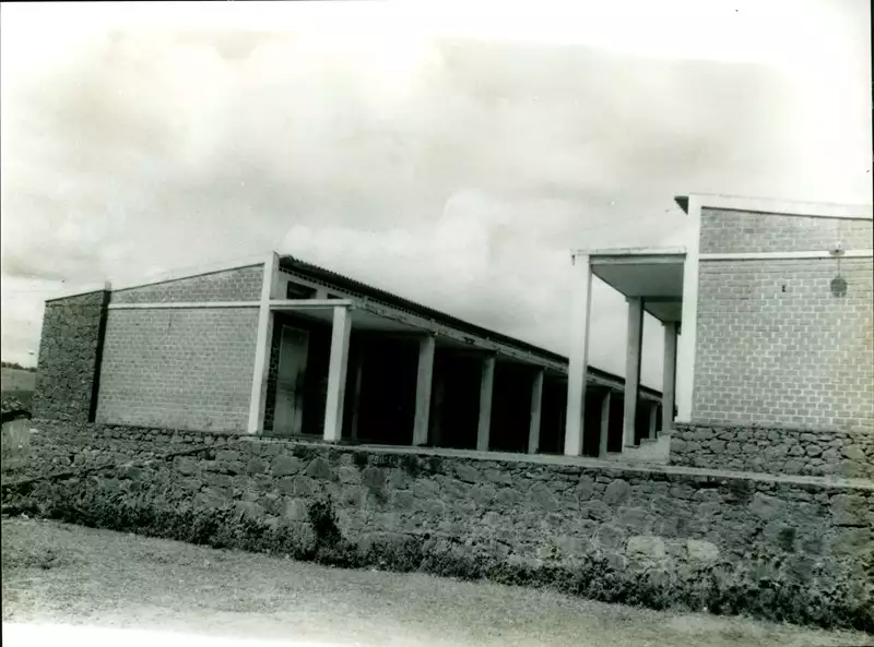 Foto 1: Colégio João XXIII : Itapitanga, BA