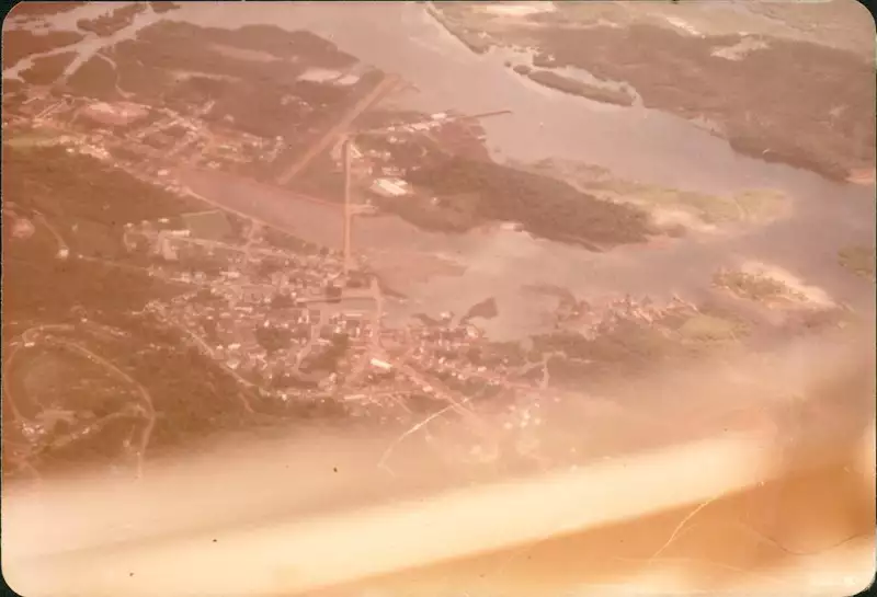 Foto 5: Vista aérea da cidade : Ituberá, BA