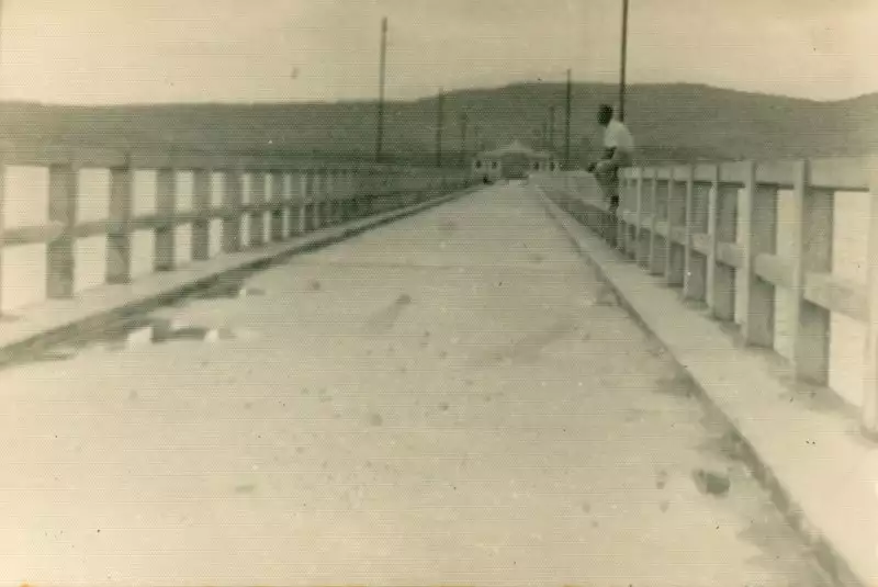 Foto 22: Ponte de atracação : Maragogipe, BA