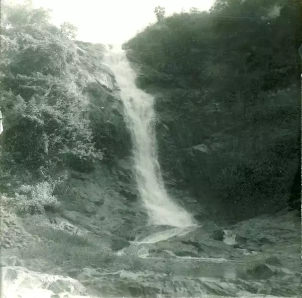 Foto 27: Cachoeira do Rio Quelembe : Maragogipe, BA
