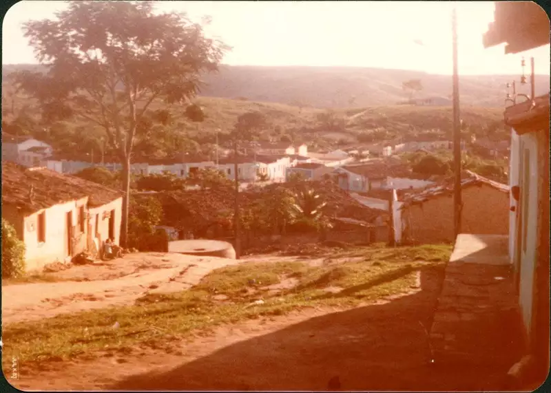 Foto 1: Vista parcial da cidade : Mirangaba, BA