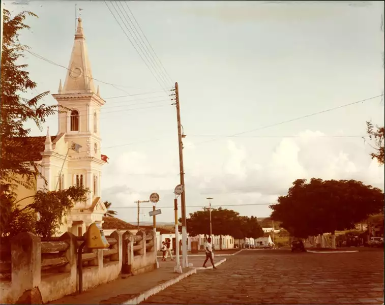 Foto 5: Igreja matriz : Morro do Chapéu, BA