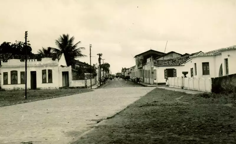Foto 1: Avenida Ruy Barbosa : Muritiba, BA