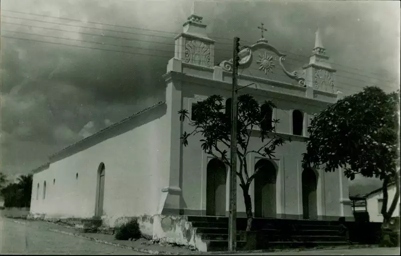 Foto 4: Igreja Matriz de Nossa Senhora do Amparo : Ribeira do Amparo, BA
