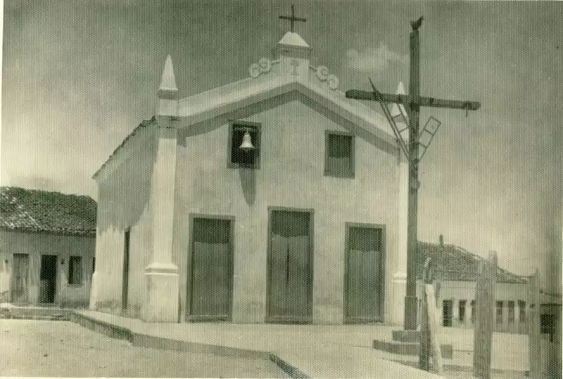 Foto 5: Igreja Matriz Senhor do Bonfim : Rio do Pires, BA