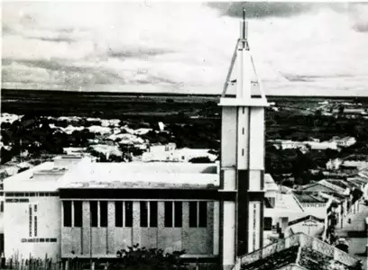 Foto 14: [Primeira] Igreja Batista [Bíblica : vista panorâmica da cidade] : Vitória da Conquista, BA