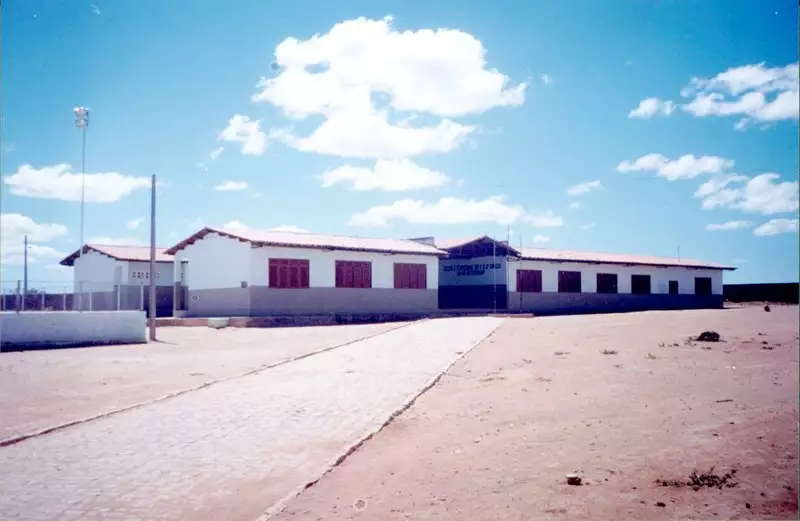 Foto 6: Escola de Ensino Fundamental 18 de Dezembro : Altaneira, CE
