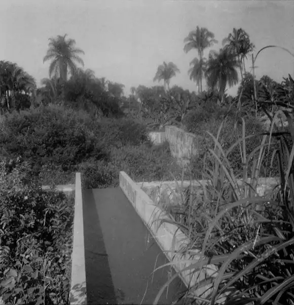 Foto 35: Canal de irrigação no Crato (CE)