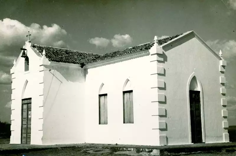 Foto 77: Igreja Matriz de Santo Antônio de Pádua : Cariré, CE