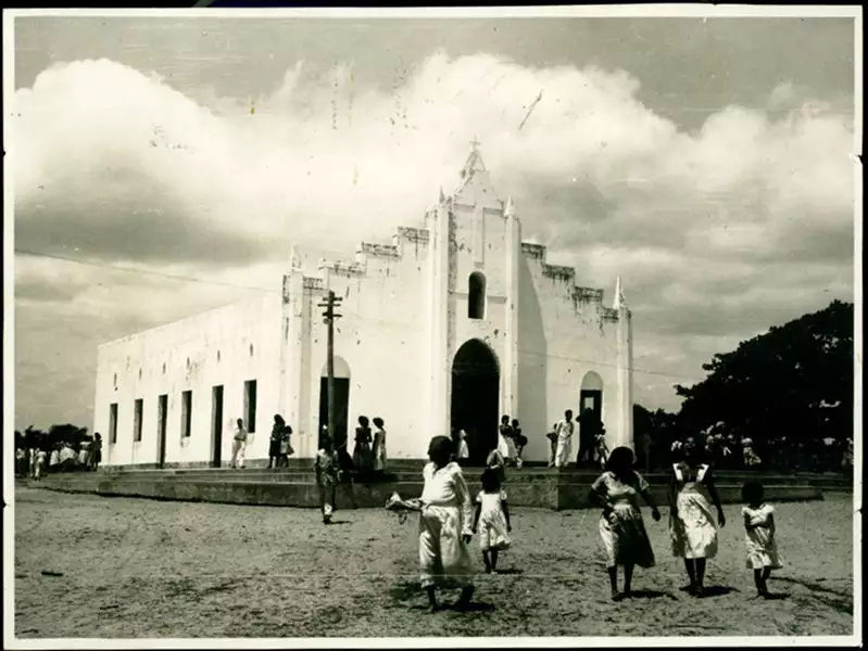 Foto 26: Capela de São Francisco das Chagas : Cascavel, CE