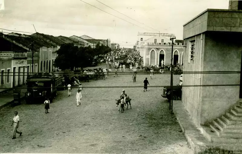Foto 30: Rua Dom Pedro II: Crateús, CE
