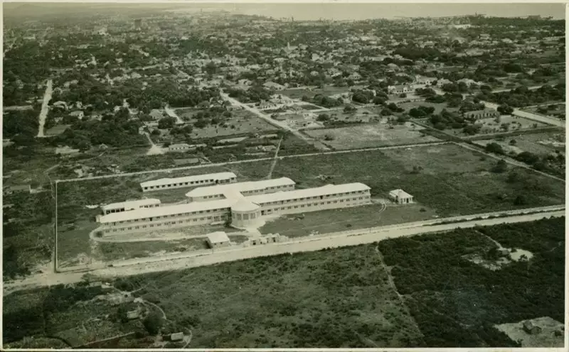 Foto 25: Hospital Militar : [vista aérea da cidade] : Fortaleza, CE