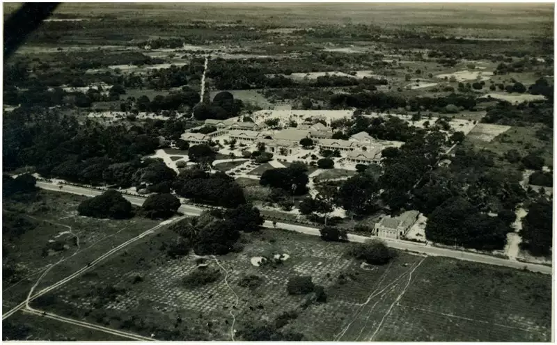 Foto 41: [Vista aérea do] Sanatório de Messejana : Fortaleza (CE)