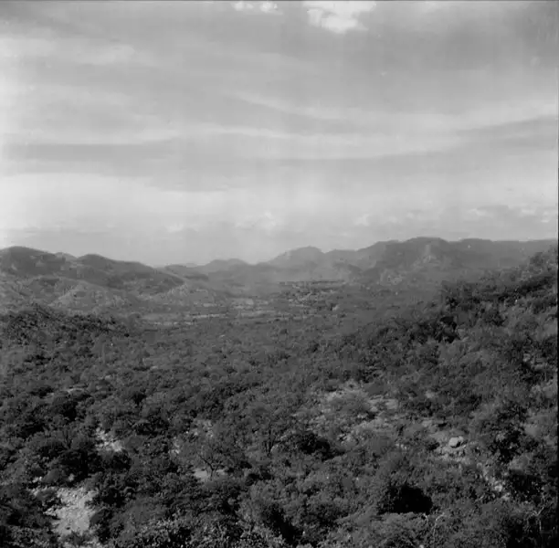 Foto 16: Alto da Serra do Pereiro em direção à Jaguaribe : Município de Pereiro