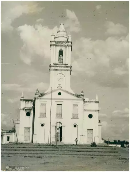 Foto 4: Igreja Matriz de São José : Missão Velha, CE