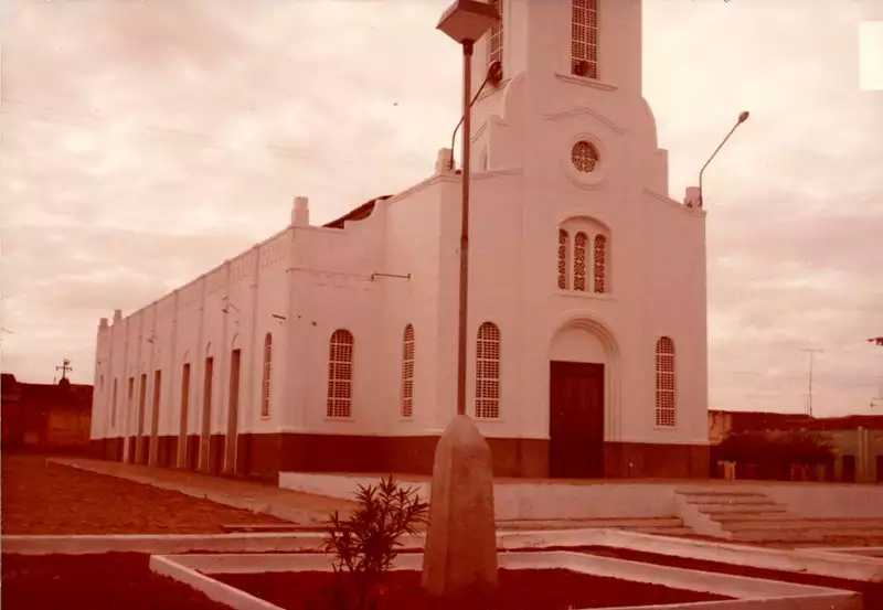 Foto 4: Igreja Matriz Senhora Sant'Ana : Mucambo, CE