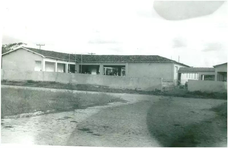 Foto 5: Escola de 1º Grau Pe. Luis Filgueiras : Nova Olinda, CE