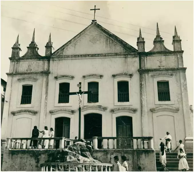 Foto 3: Igreja Matriz de Nossa Senhora da Conceição : Pacoti, CE