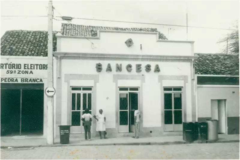Foto 7: Banco Bancesa S.A. : Cartório Eleitoral : Pedra Branca, CE