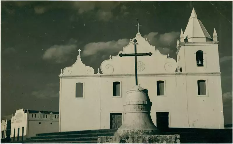 Foto 17: Igreja Matriz de São Cosme e Damião : Pereiro, CE