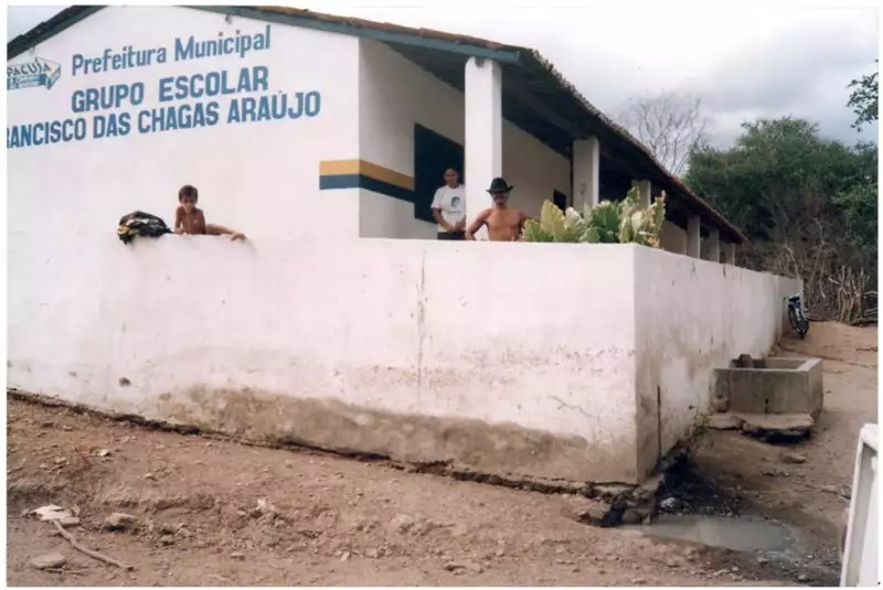 Foto 10: Grupo Escolar Francisco das Chagas Araújo : Reriutaba, CE