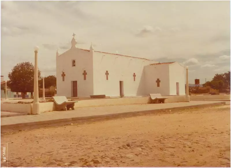 Foto 6: Igreja Matriz de Nossa Senhora do Amparo : Senador Sá, CE