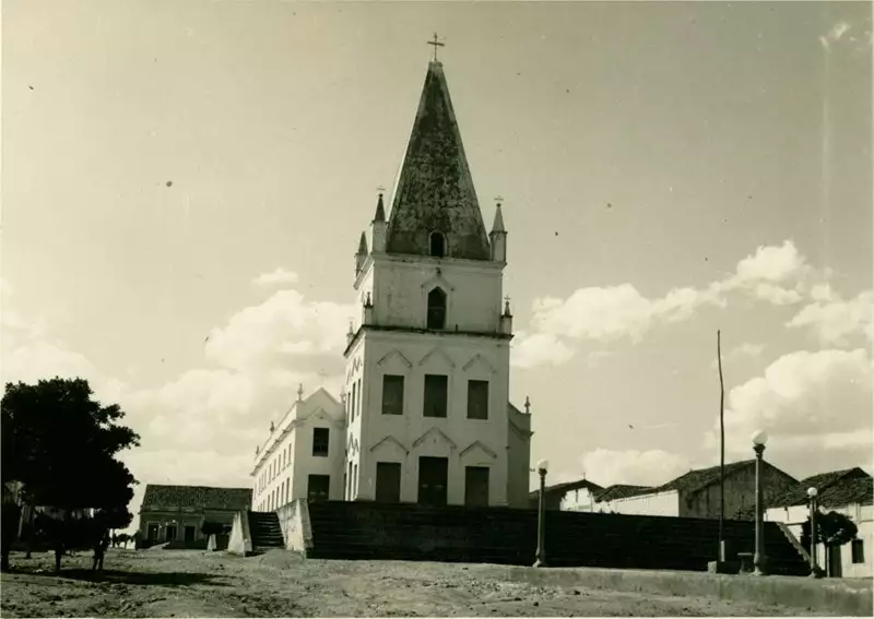 Foto 7: Igreja Matriz do Senhor Jesus Aparecido : Solonópole, CE
